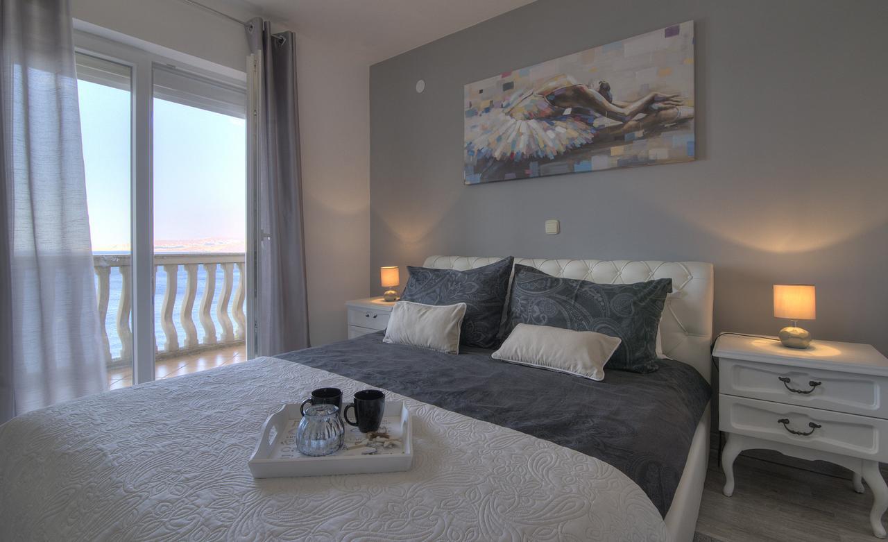 סנג' Apartments Lola מראה חיצוני תמונה